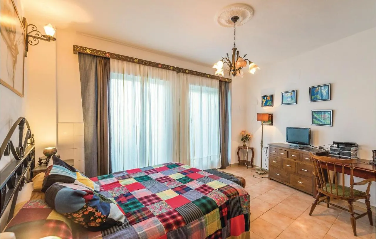 度假居 2 Bedroom Nice Home In Puig Ventos Mont Barbat